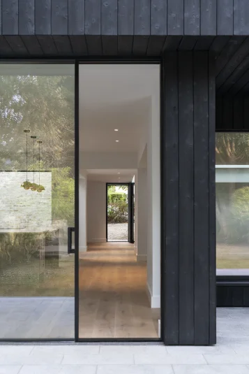 06 Glenart_Blackrock-300-Edit-Edit-Edit.jpg