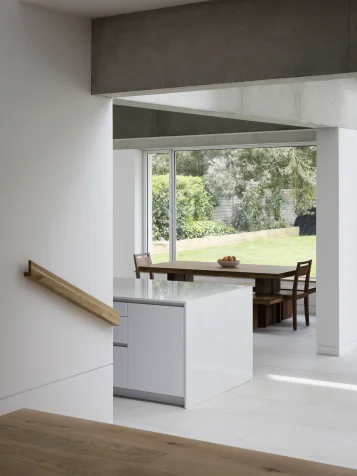 4_A_MC_7309_L_PRINT_view across kitchen and dining space to garden.jpg