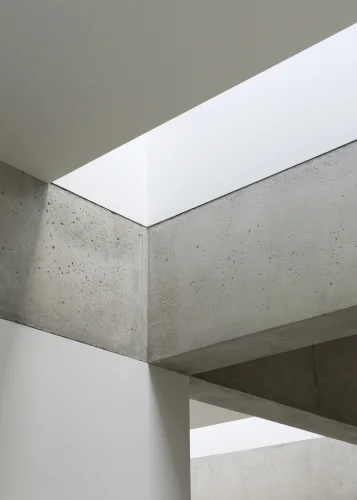 7_A_MC_7589_L_PRINT_structural concrete cornice.jpg