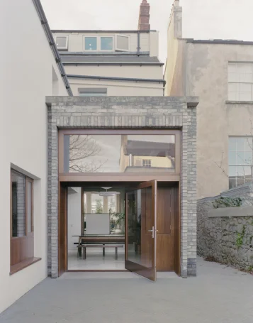 25-03 Eaton Square-ALWA_Simon Menges & Nino Tugushi_02.jpg