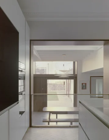 25-03 Eaton Square-ALWA_Simon Menges & Nino Tugushi_24.jpg