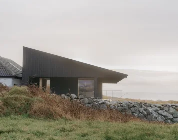 25-03 Stripe Cottage-ALWA_Simon Menges & Nino Tugushi_11.jpg